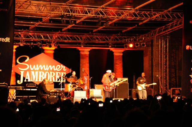 min 2010 08 06 palco centrale 091